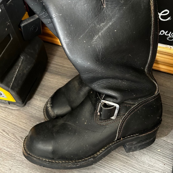 WESCO - Picture 1 of 3